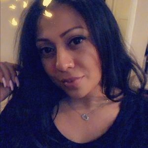 Meet your Posher, Jessenia